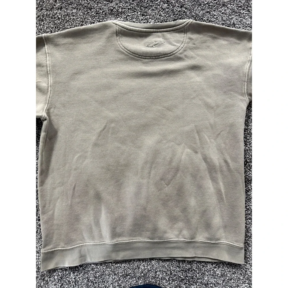Shark Tee St. Pete Beach Florida Sweatshirt Mens Medium Gray Crew Neck Y2K